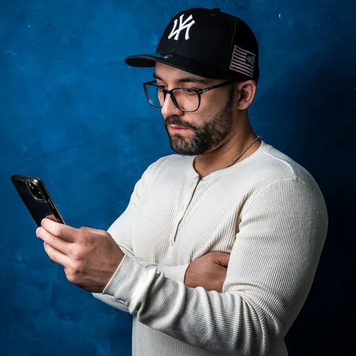 Salir en vivo en WhatsApp en minutos con Spellty Messaging API